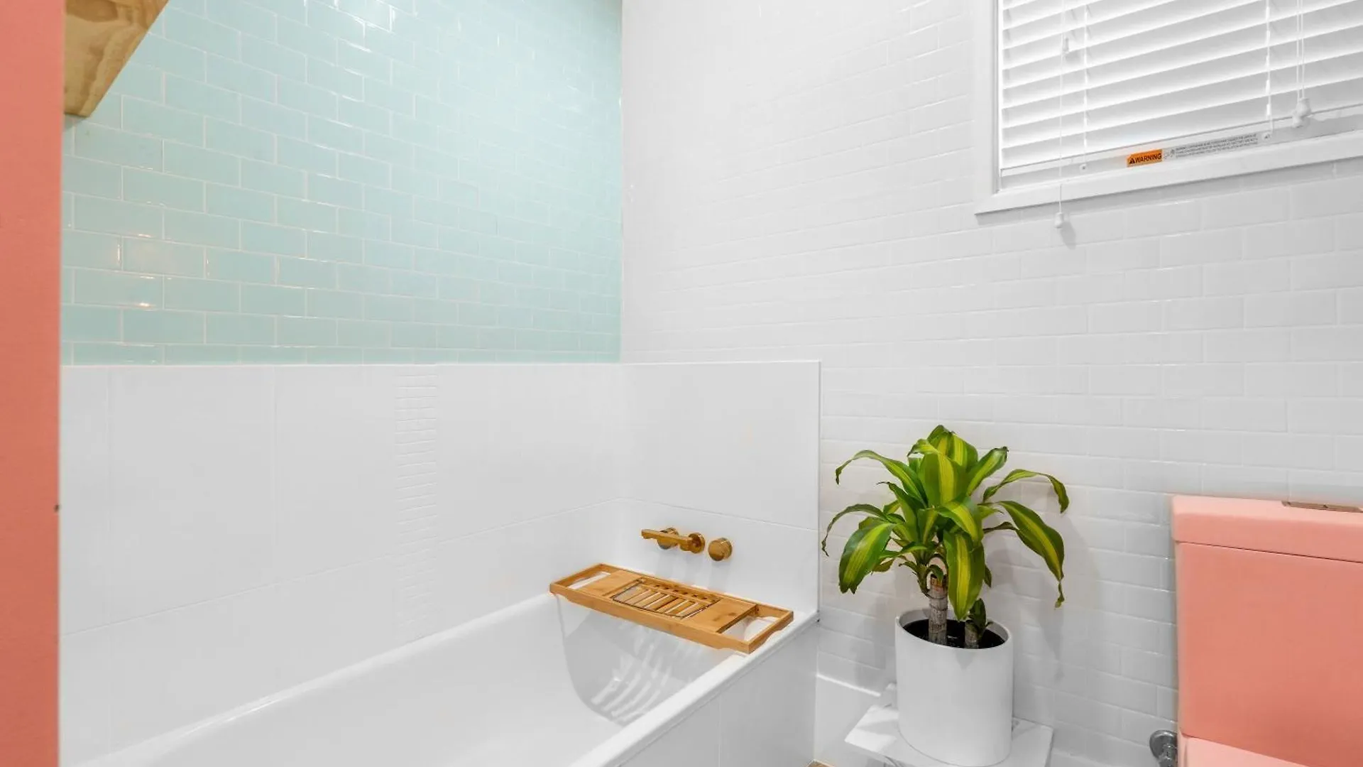 The Saguaro Villa #1 Hervey Bay Urangan